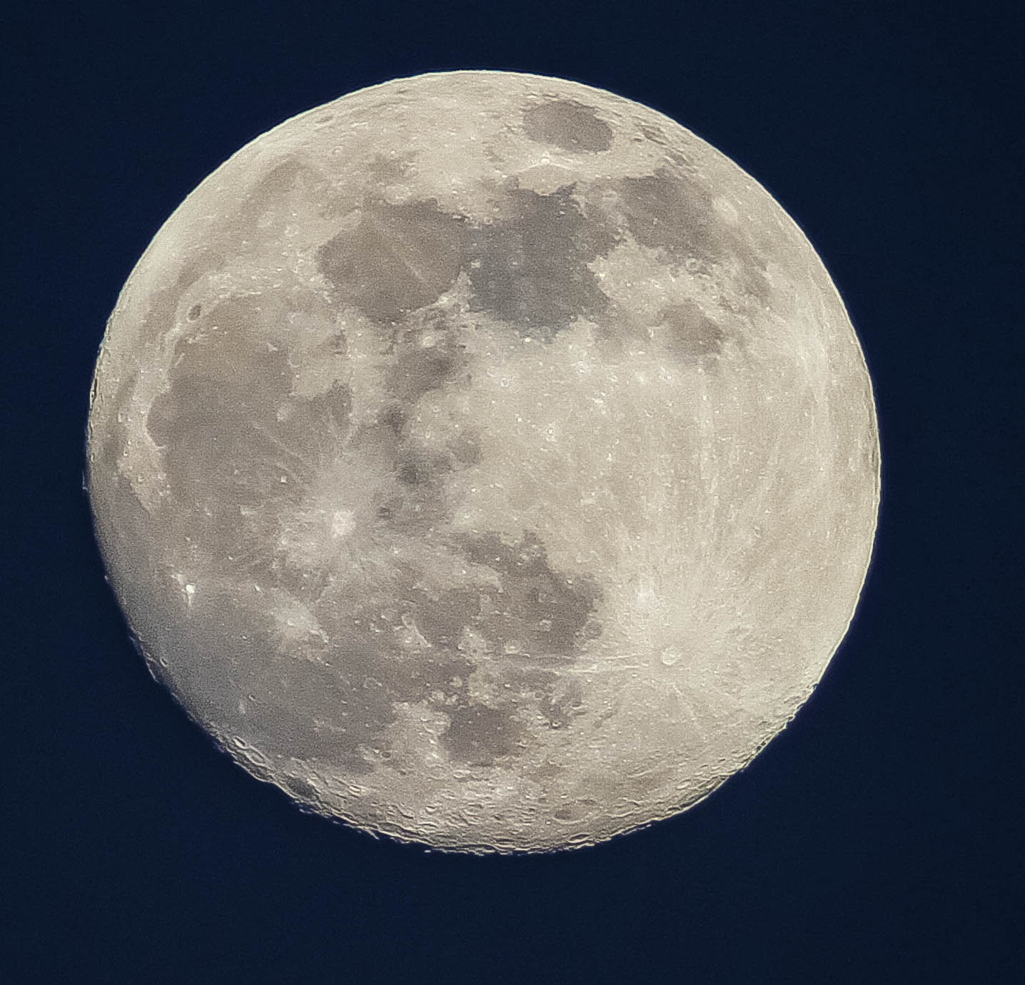 Waiting For Supermoon!